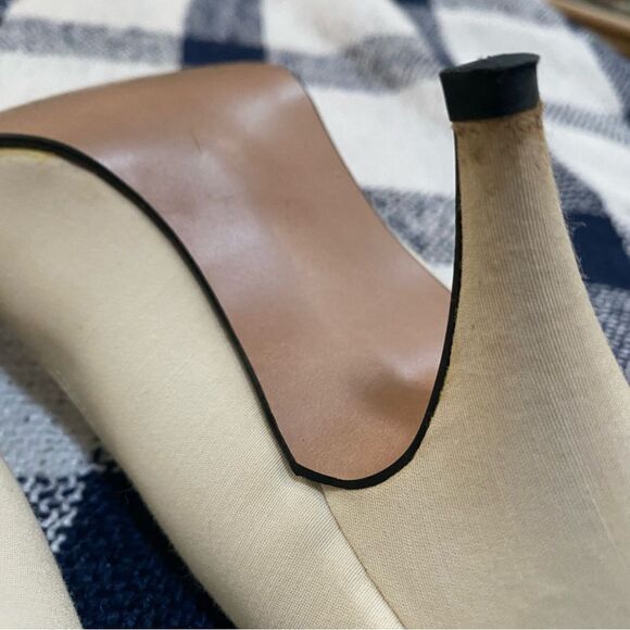 Beautiful cloth shoes by Jacques Lavine in size 7medium - Picture 6 of 6